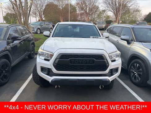 Used 2019 Toyota Tacoma SR w/ SR Convenience Package image 1