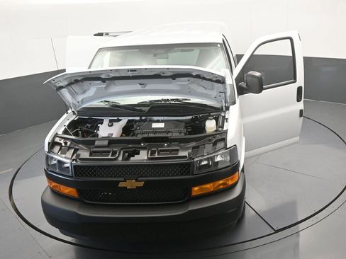New 2026 Chevrolet Express 2500 Extended w/ Driver Convenience Package RWD image 68
