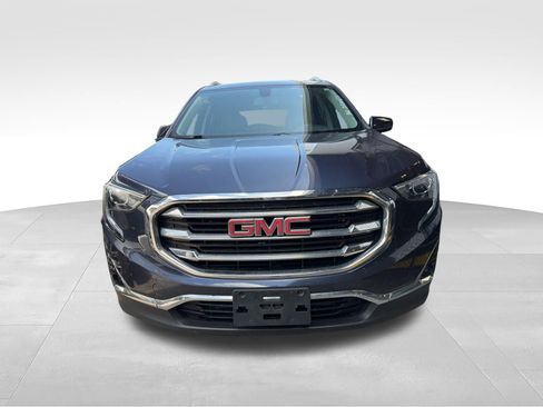 Used 2019 GMC Terrain SLT w/ Preferred Package AWD/4WD image 3