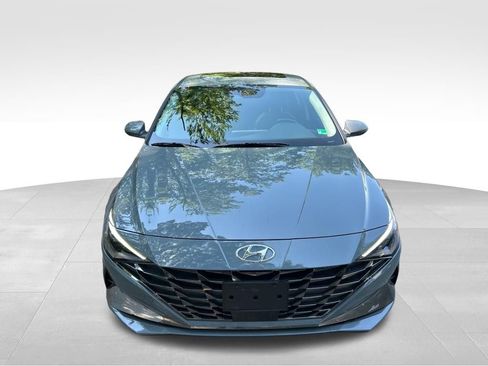 Used 2021 Hyundai Elantra Limited FWD image 9
