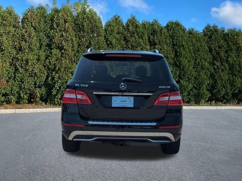 Used 2014 Mercedes-Benz ML 350 BlueTEC 4MATIC image 5