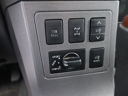 Used 2015 Toyota Sequoia Platinum w/ Four Season Floor Mat Package image 30