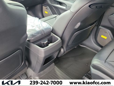 New 2027 Kia Telluride SX FWD image 13