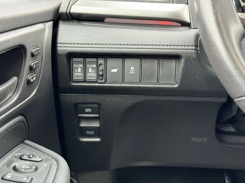Used 2025 Honda Odyssey Sport-L image 34