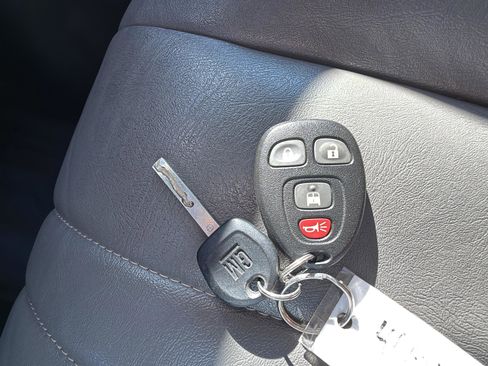 Used 2023 Chevrolet Express 2500 Extended w/ Driver Convenience Package image 17