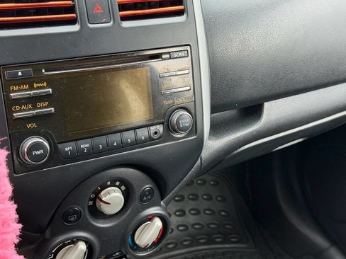 Used 2014 Nissan Versa Note SV w/ Convenience Package FWD image 7