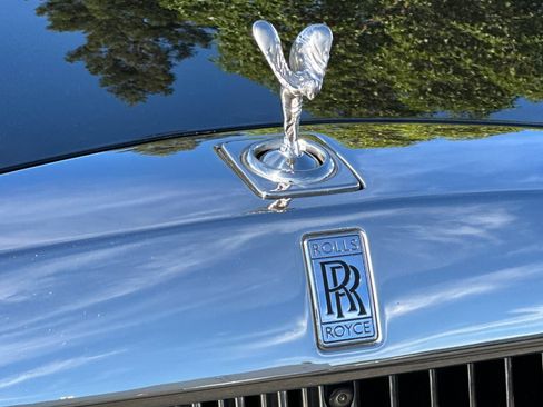 Certified 2018 Rolls-Royce Phantom Extended Wheelbase RWD image 30