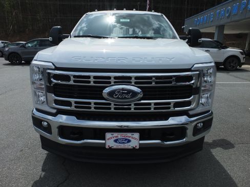New 2026 Ford F350 XL w/ XL Chrome Package AWD/4WD image 7