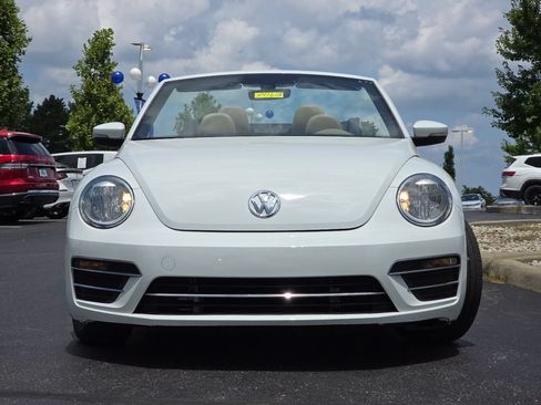 Used 2017 Volkswagen Beetle 1.8T S FWD image 16