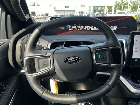 New 2026 Ford Expedition Max Platinum AWD/4WD image 14