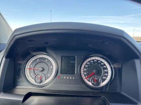 Used 2017 RAM 2500 Tradesman w/ Chrome Appearance Group image 10