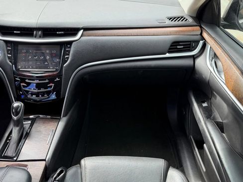 Used 2018 Cadillac XTS Luxury FWD image 10