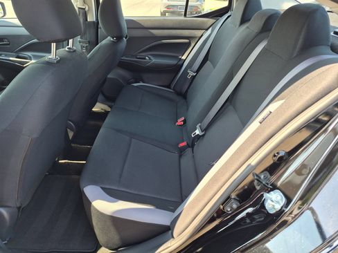 Used 2025 Nissan Versa S w/ Trunk Package FWD image 29