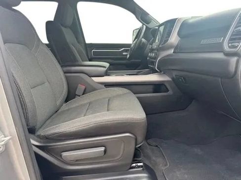 Used 2019 RAM 1500 Big Horn AWD/4WD image 12