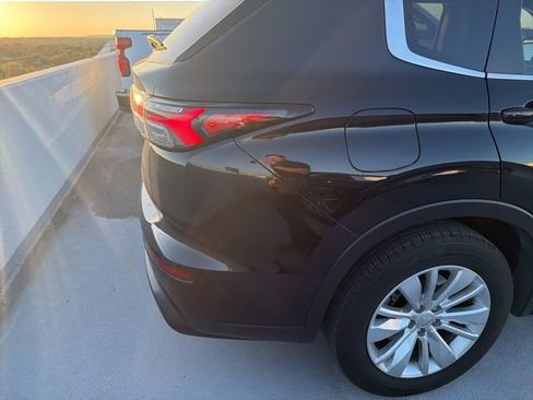 Used 2025 Mitsubishi Outlander ES image 34