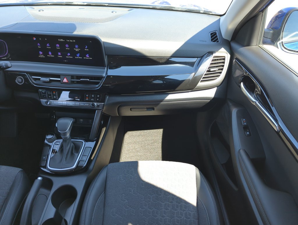 Used 2025 Kia Seltos S FWD image 16