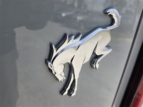 Used 2024 Ford Bronco Badlands image 17