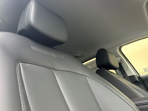 New 2026 Hyundai Ioniq 5 SEL image 15