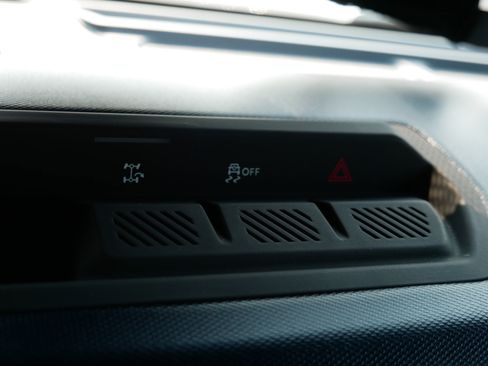 Used 2023 Ford Bronco Outer Banks AWD/4WD image 31