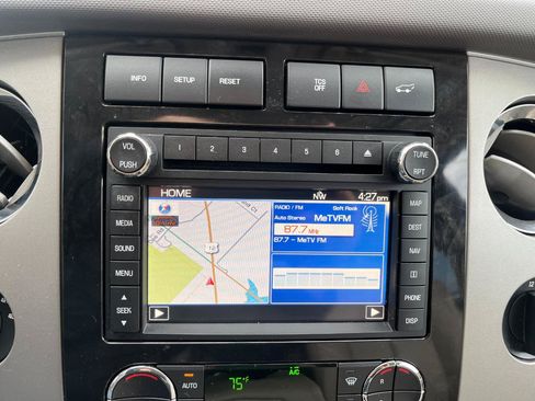 Used 2014 Ford Expedition Limited w/ Equipment Group 301A AWD/4WD image 43
