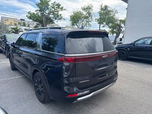 Used 2024 Kia Carnival SX image 5