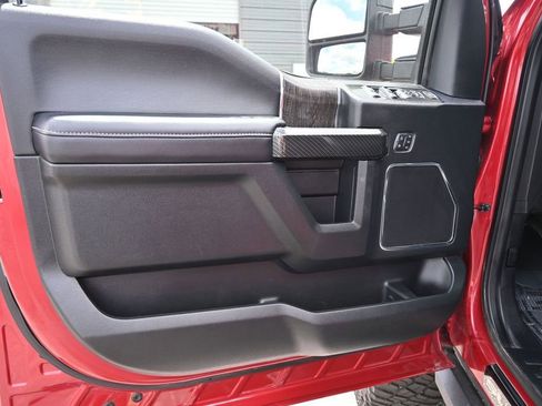 Used 2021 Ford F250 Lariat AWD/4WD image 16