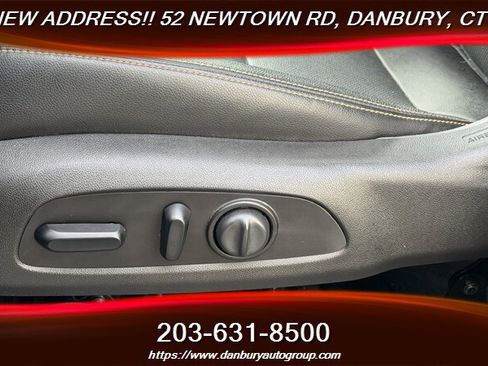 Used 2021 GMC Terrain SLT w/ Elevation Edition AWD/4WD image 14
