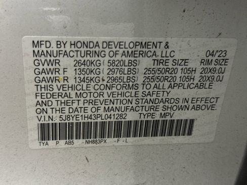 Used 2023 Acura MDX SH-AWD w/ Technology Package image 11