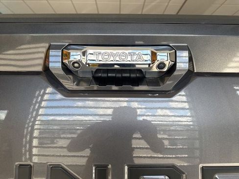 Used 2024 Toyota Tundra Limited AWD/4WD image 20