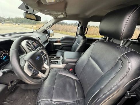 Used 2016 Ford F150 Lariat image 27