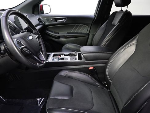 Used 2024 Ford Edge ST image 13