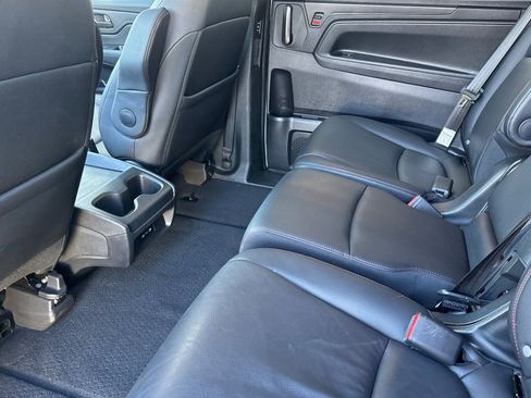 Used 2025 Honda Odyssey Sport-L image 27
