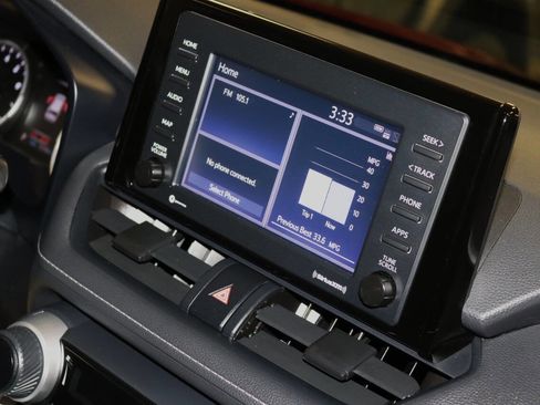 Used 2021 Toyota RAV4 LE image 50