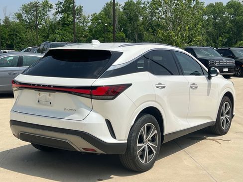 Used 2024 Lexus RX 350 Premium w/ Accessory Package (Z1) FWD image 11