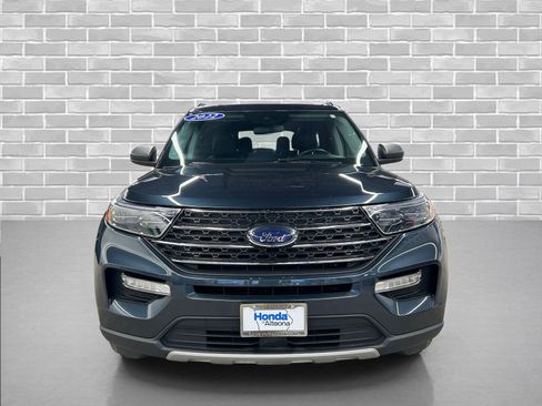 Used 2022 Ford Explorer XLT w/ Equipment Group 202A image 8
