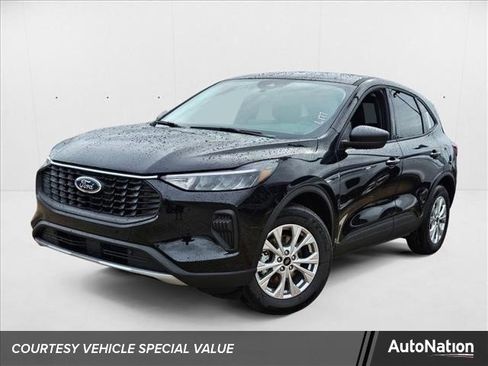 New 2025 Ford Escape Active image 1
