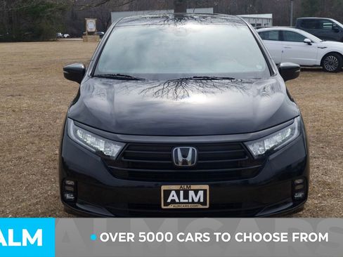 Used 2023 Honda Odyssey Sport image 3