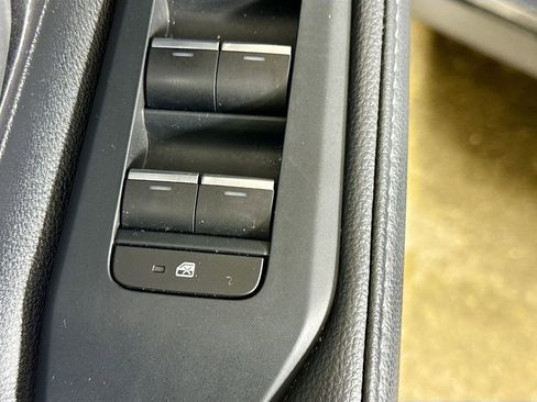 Used 2024 Toyota Grand Highlander Hybrid MAX Limited image 18