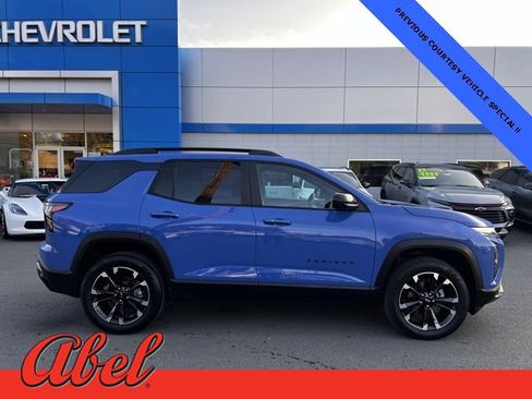 Used 2025 Chevrolet Equinox RS w/ Convenience Package III image 4