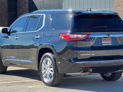 Used 2018 Chevrolet Traverse High Country w/ LPO, Cargo Package image 9