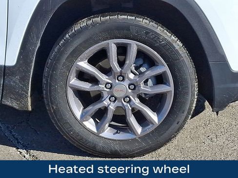 Used 2024 GMC Terrain SLT image 12