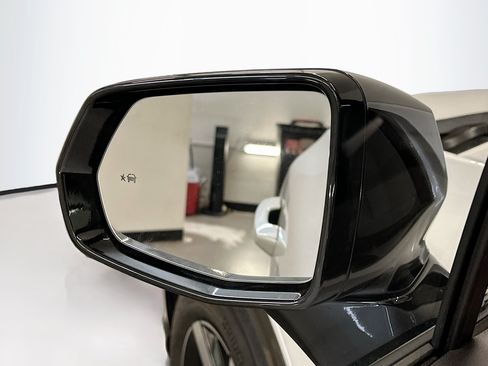 Used 2025 Honda Prologue Touring image 16