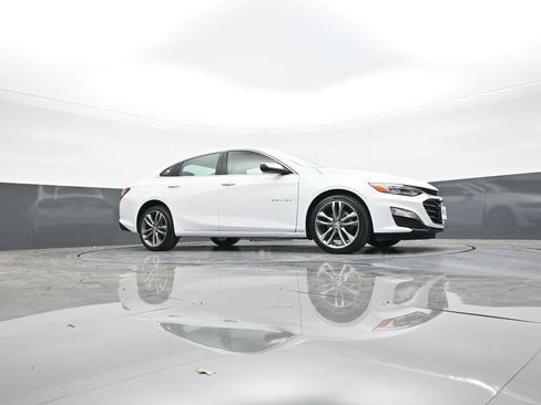 Used 2024 Chevrolet Malibu LT FWD image 45