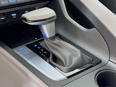 New 2026 Hyundai Elantra Sport FWD image 25