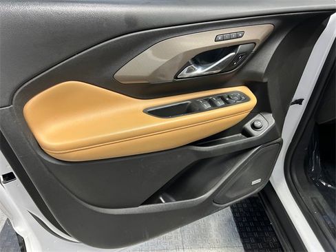 Used 2019 GMC Terrain SLT w/ Preferred Package image 8