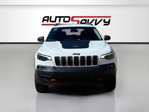 Used 2021 Jeep Cherokee Trailhawk AWD/4WD image 2