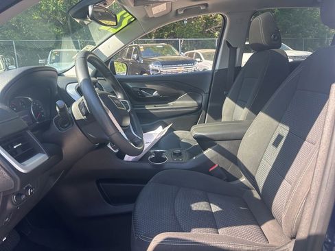 Used 2022 GMC Terrain SLE w/ Driver Convenience Package image 9