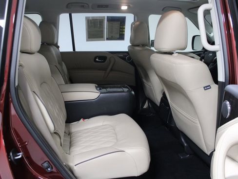 Used 2024 Nissan Armada Platinum w/ Captain's Chairs Package image 33