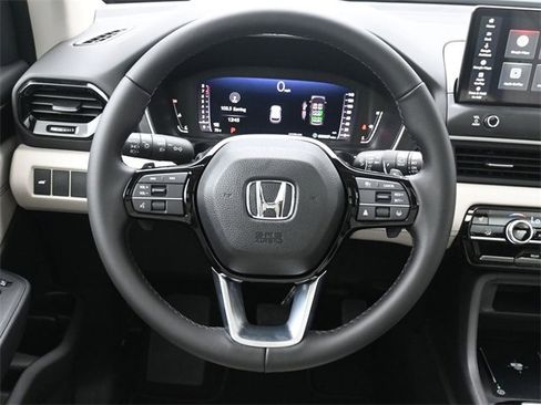 New 2026 Honda Pilot Touring image 27