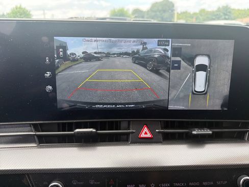 Used 2024 Kia Sportage SX FWD image 20